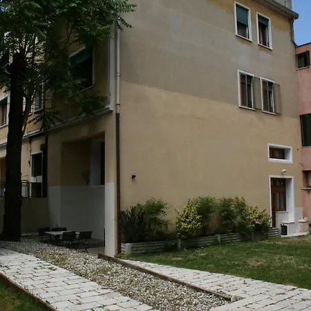 Ca' Michelangelo Apartment *